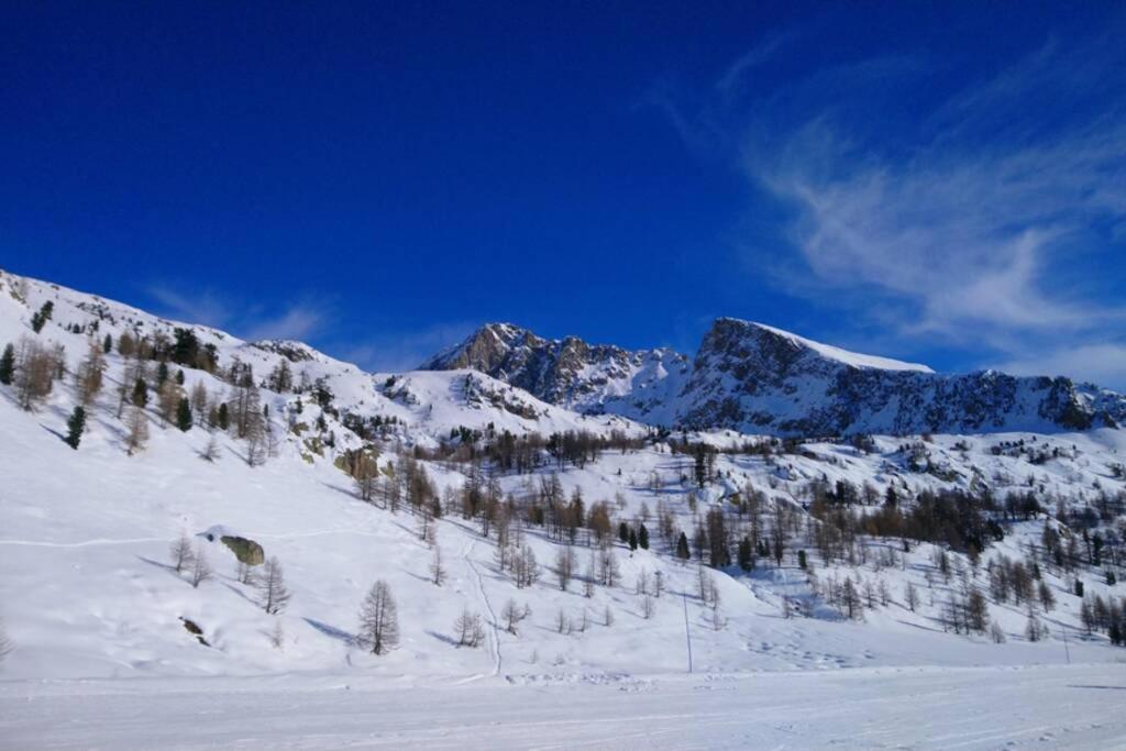 Appartement Studio Front De Neige, Acces Direct Aux Pistes Изола Экстерьер фото